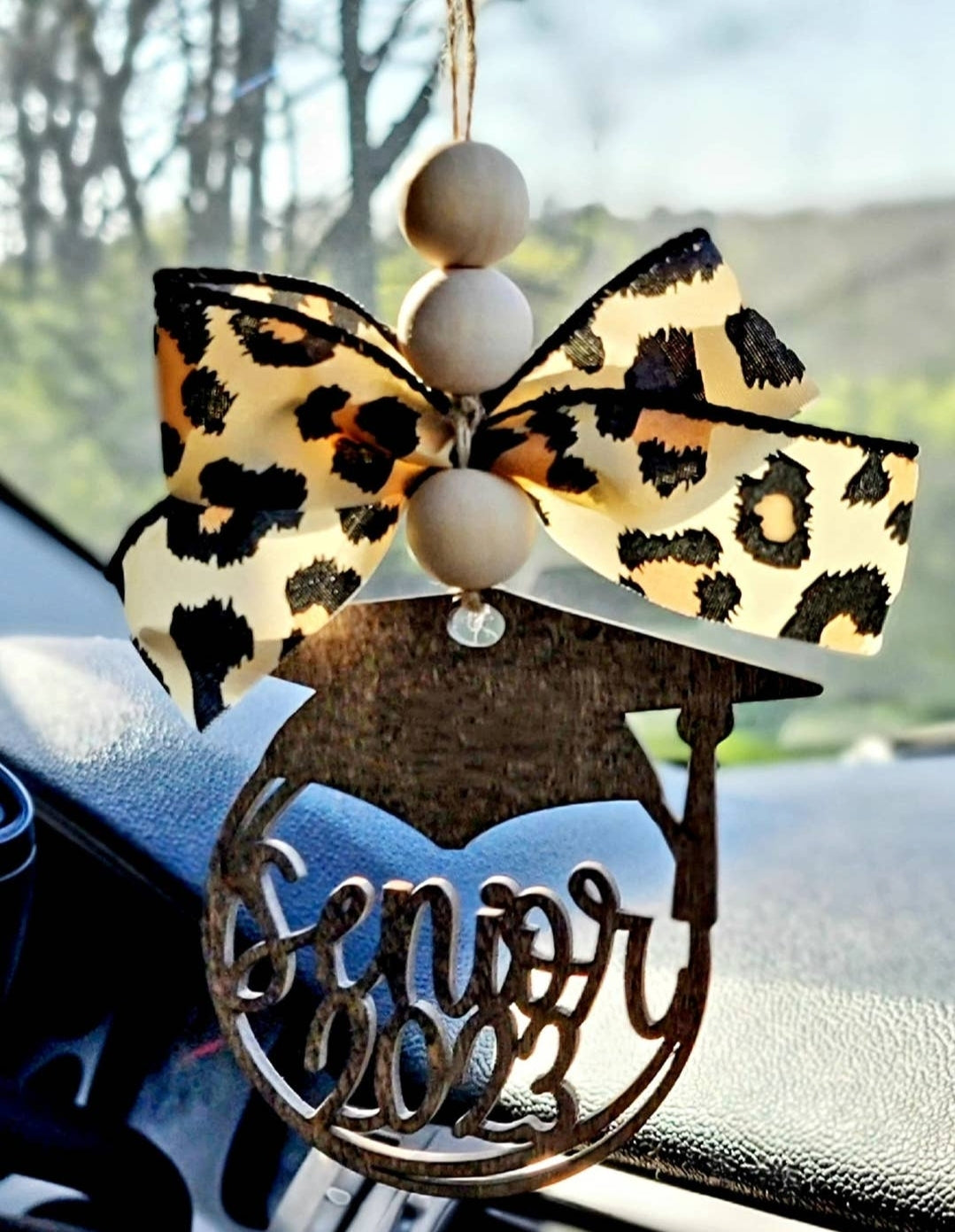 Grad 2023 Cheetah Car Charm