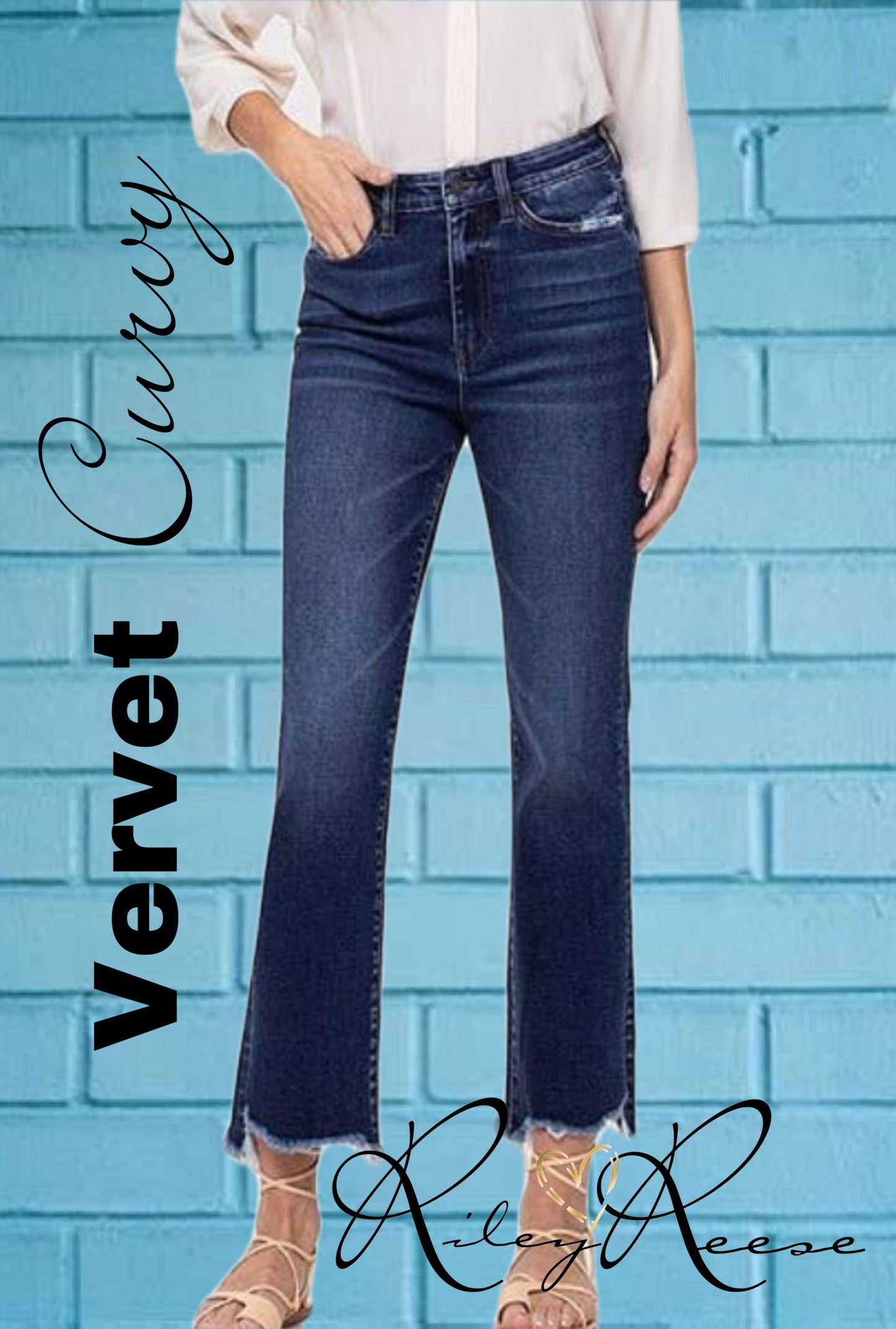 Vervet Curvy Frayed Crop Jean- The Lizzie